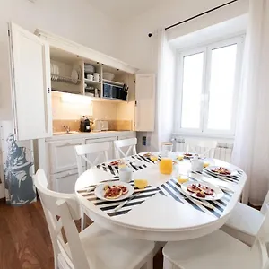 Apartamento The Best Rent - Three-bedroom Close To Colosseo, Roma